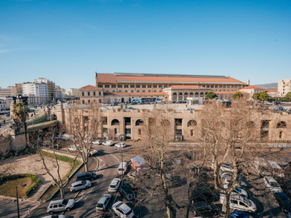 APPARTEMENT - SAINT CHARLES - UNIVERSITES 13001 MARSEILLE