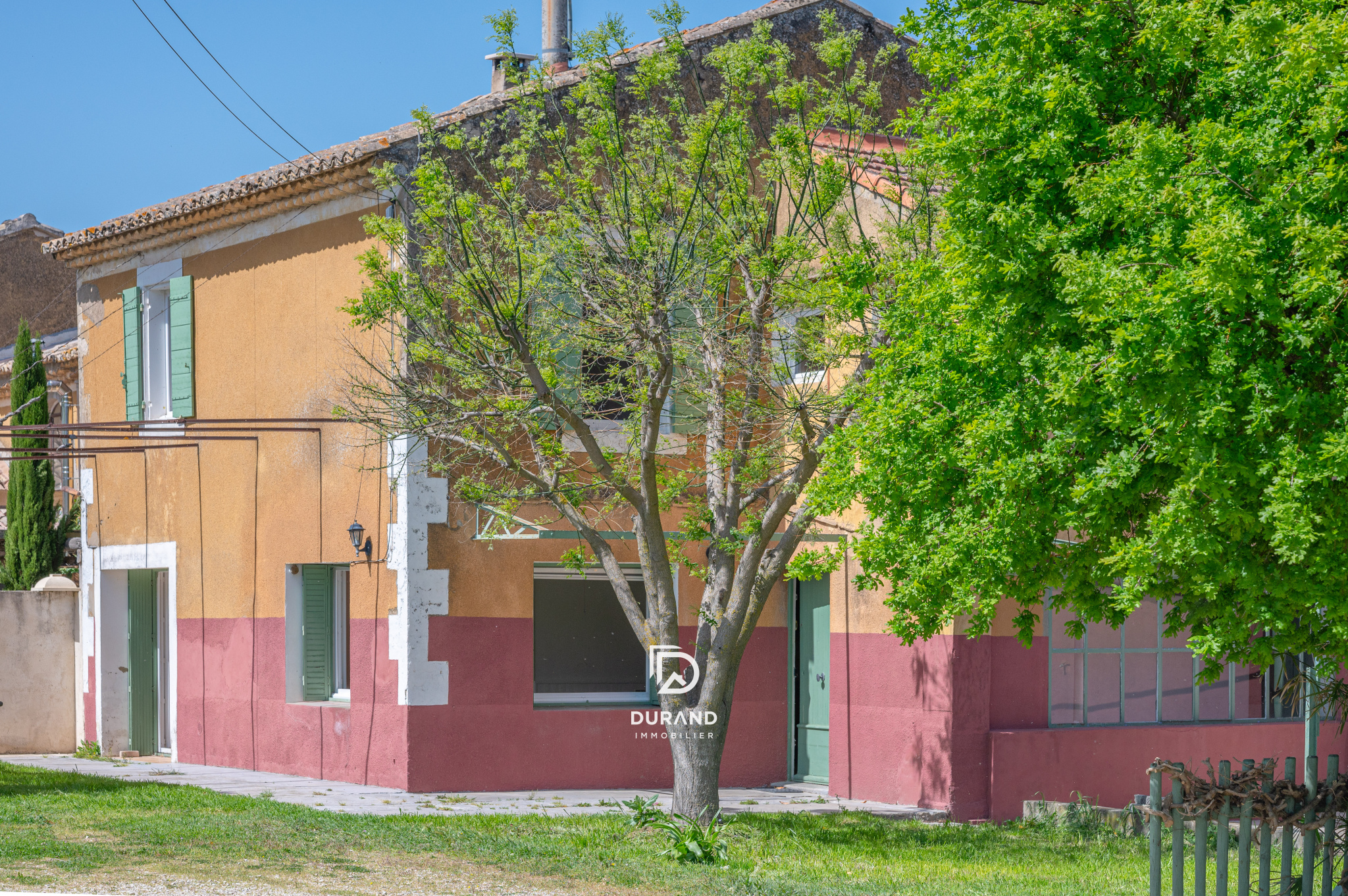 MAISON - PETIT LUBERON - 84460 CHEVAL BLANC