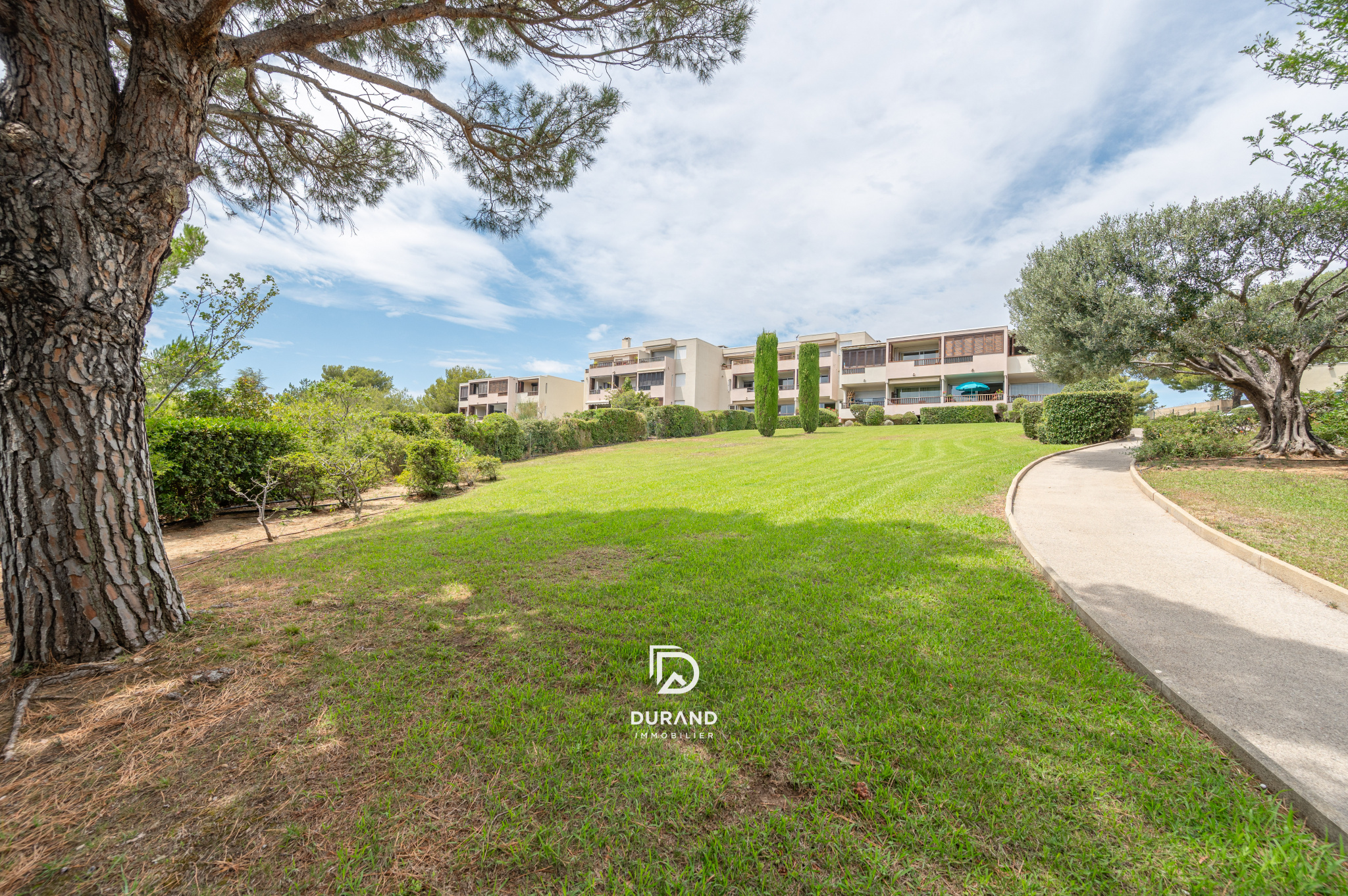 APPARTEMENT - VUE - TERRES MARINES - 13260 CASSIS