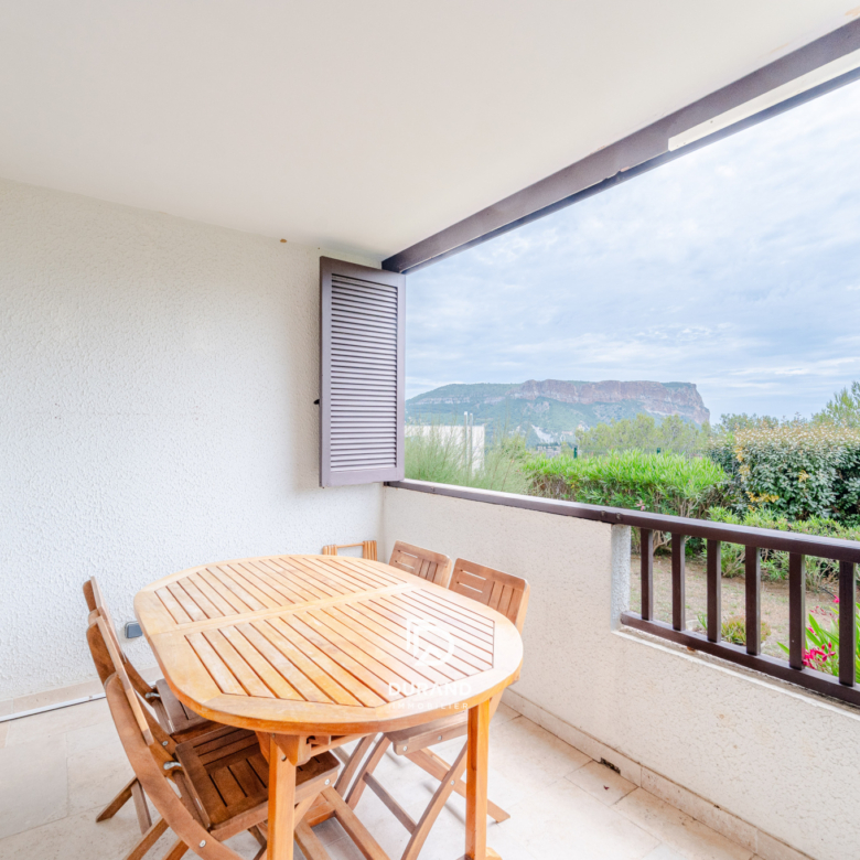 APPARTEMENT - VUE - TERRES MARINES - 13260 CASSIS