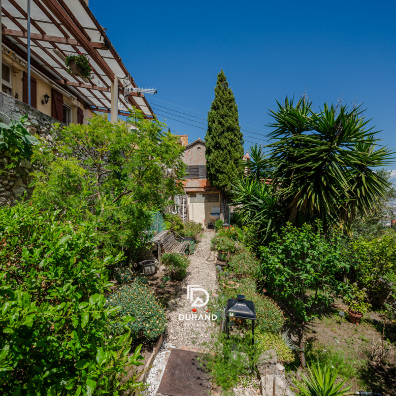 MAISON - JARDIN - VAUBAN - BONNE MERE - 13006 MARSEILLE