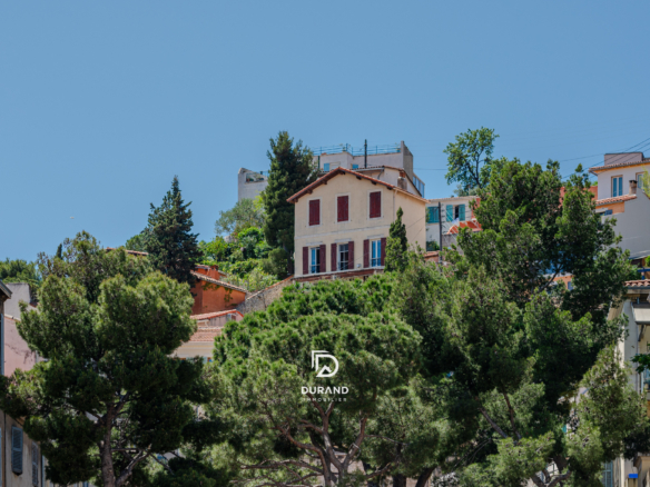 MAISON - JARDIN - VAUBAN - BONNE MERE - 13006 MARSEILLE