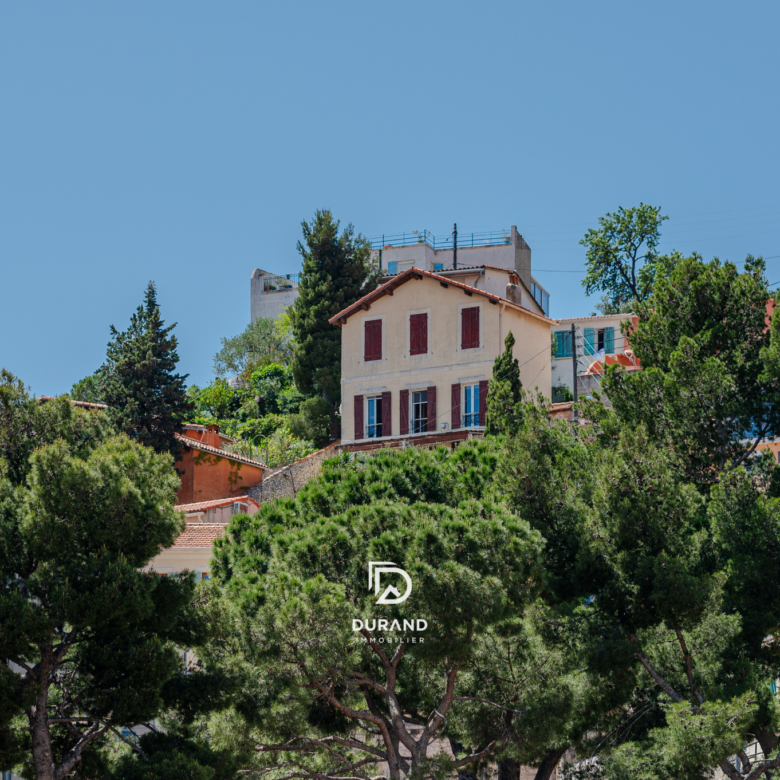 MAISON - JARDIN - VAUBAN - BONNE MERE - 13006 MARSEILLE