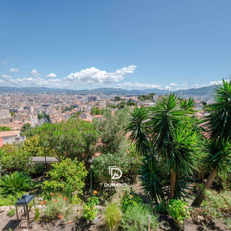 MAISON - JARDIN - VAUBAN - BONNE MERE - 13006 MARSEILLE