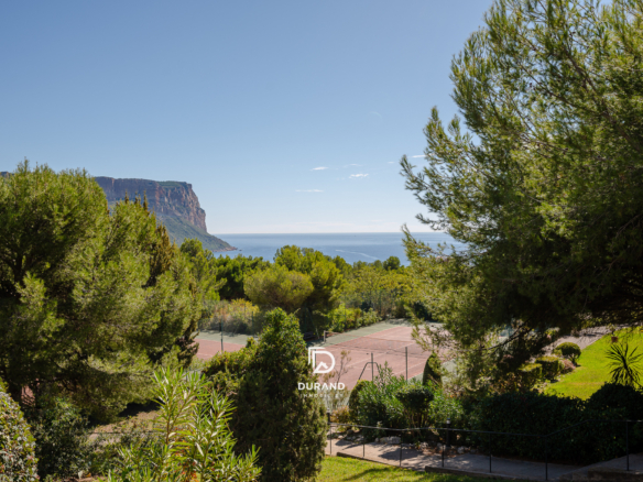 APPARTEMENT - VUE - TERRES MARINES - 13260 CASSIS