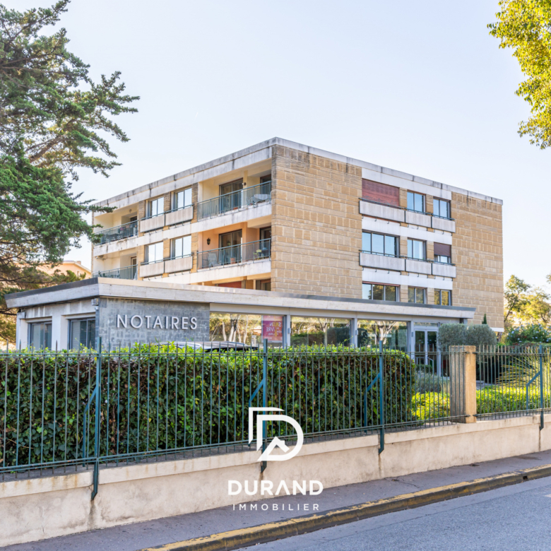 APPARTEMENT - GARAGE -  PRADO - BORELY - 13008 MARSEILLE