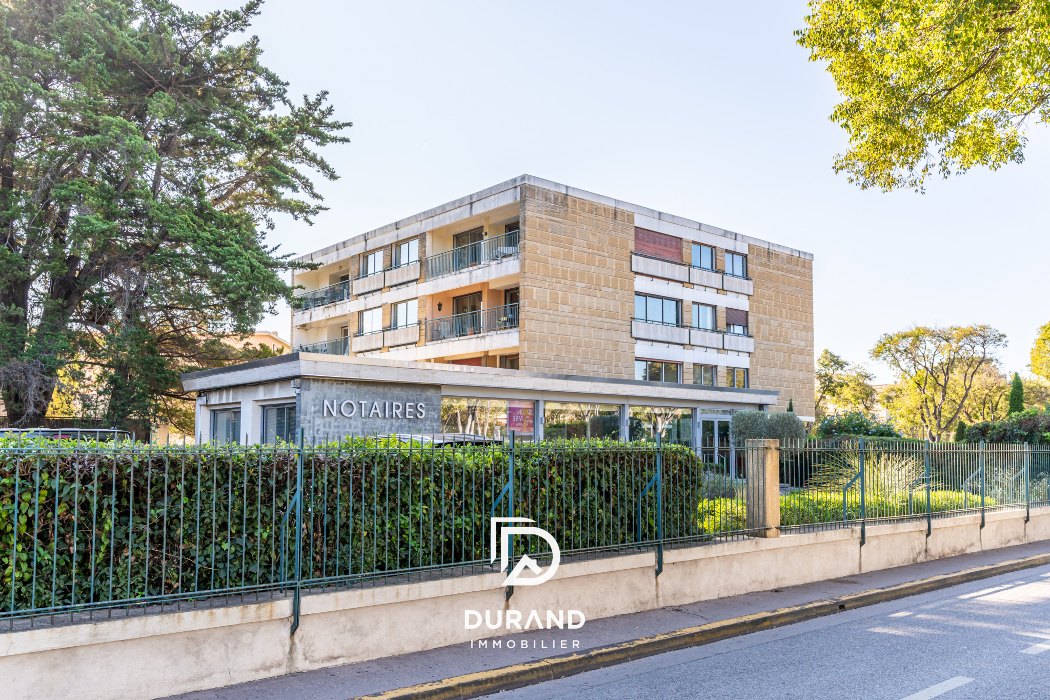 APPARTEMENT - GARAGE -  PRADO - BORELY - 13008 MARSEILLE