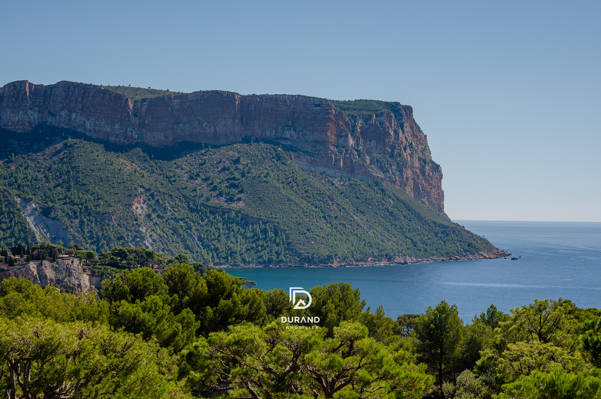 APPARTEMENT - VUE MER - TERRES MARINES - 13260 CASSIS