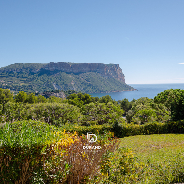 APPARTEMENT - VUE MER - TERRES MARINES - 13260 CASSIS