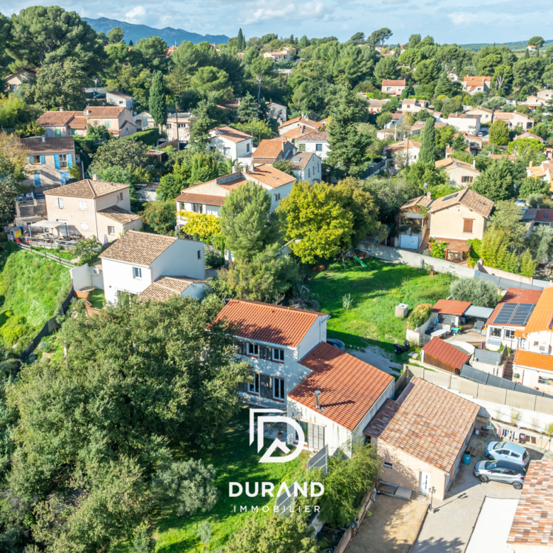 MAISON T5 - JARDIN - QUARTIER DES VAUX