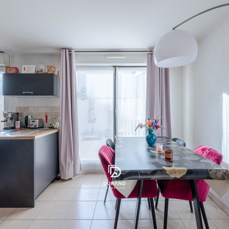 APPARTEMENT - DUPLEX COUP DE COEUR - LA JOLIETTE -13002 MARSEILLE