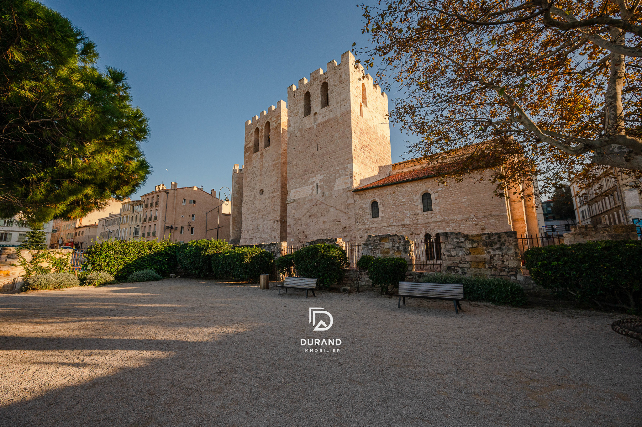 APPARTEMENT - SAINT VICTOR - 13007 MARSEILLE