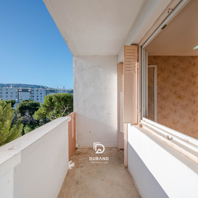 APPARTEMENT - TERRASSE -  BEAUVALLON - 13009 MARSEILLE