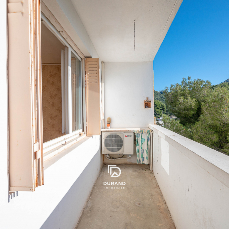 APPARTEMENT - TERRASSE -  BEAUVALLON - 13009 MARSEILLE