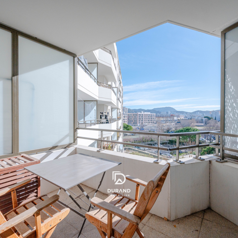 APPARTEMENT - TERRASSE - GARAGE - LE ROUET - 13008 MARSEILLE