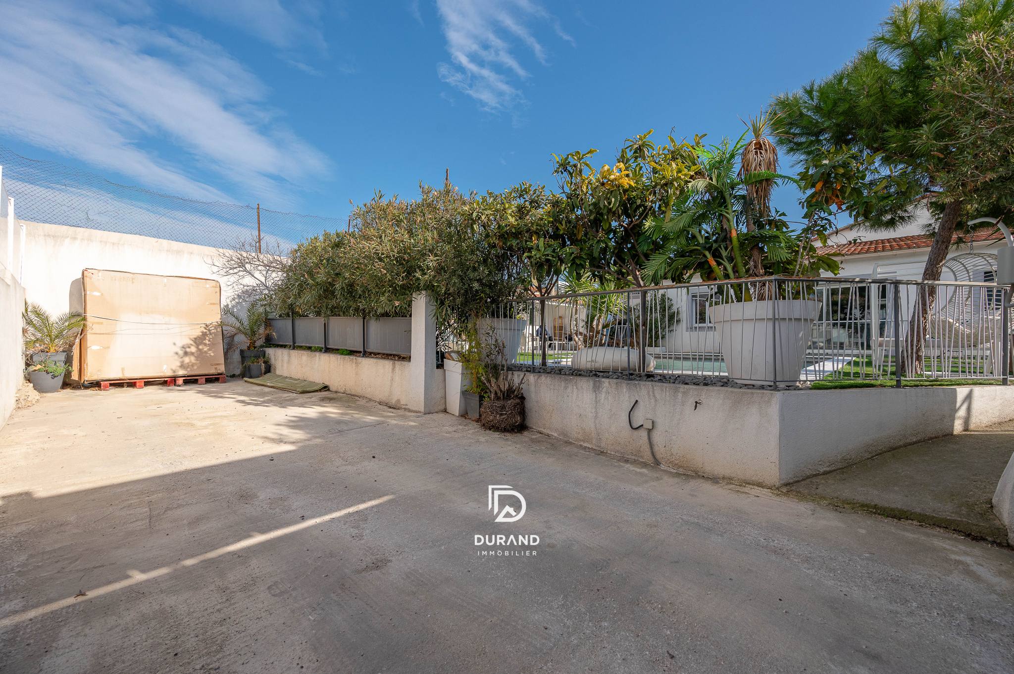 MAISON - PISCINE -  LACORDAIRE - 13013 MARSEILLE