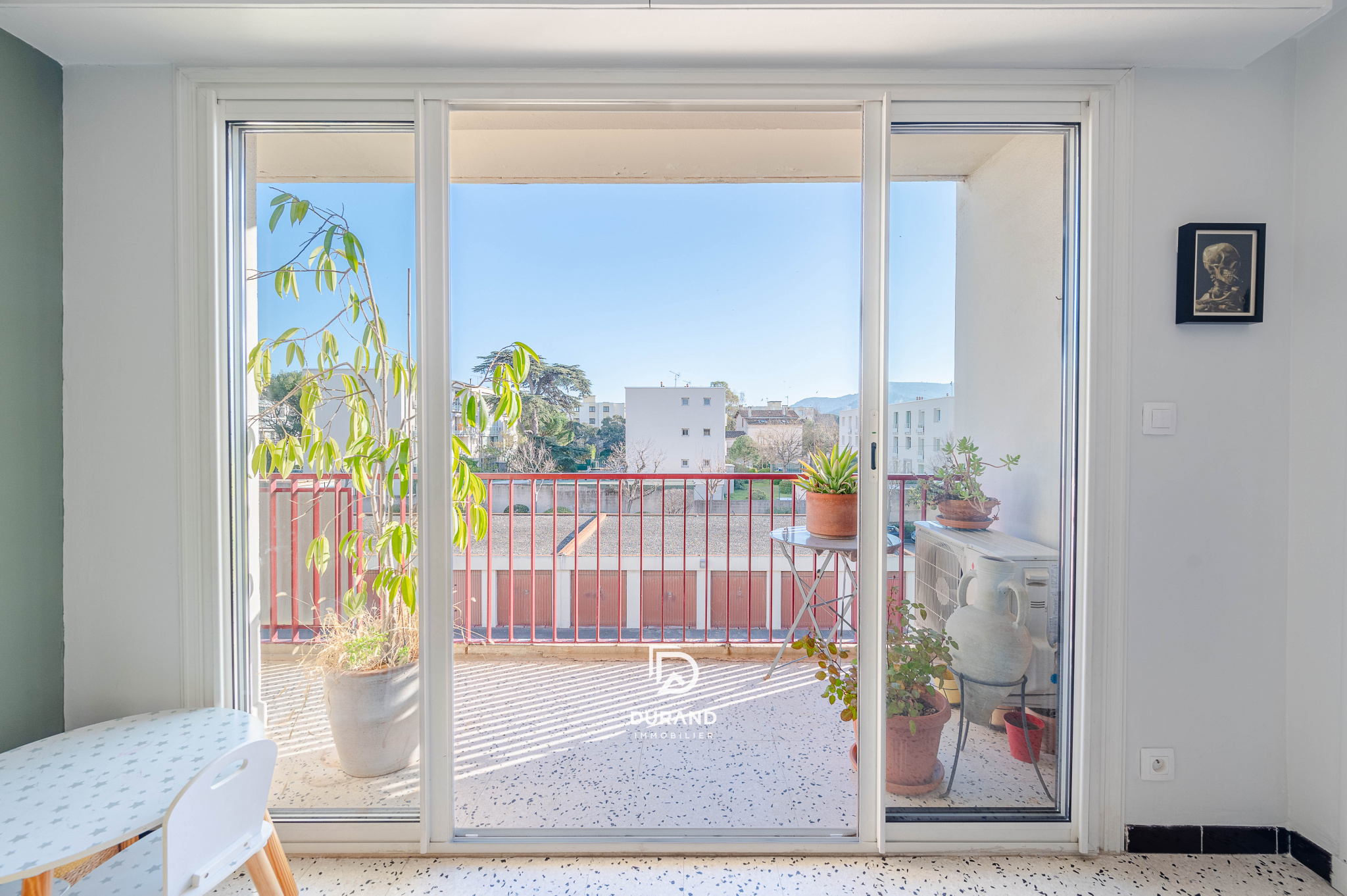 APPARTEMENT - BALCON - GARAGE - SAINTE-ANNE - 13008 MARSEILLE