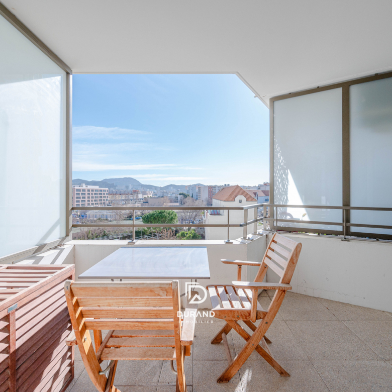 APPARTEMENT - TERRASSE - GARAGE - LE ROUET - 13008 MARSEILLE