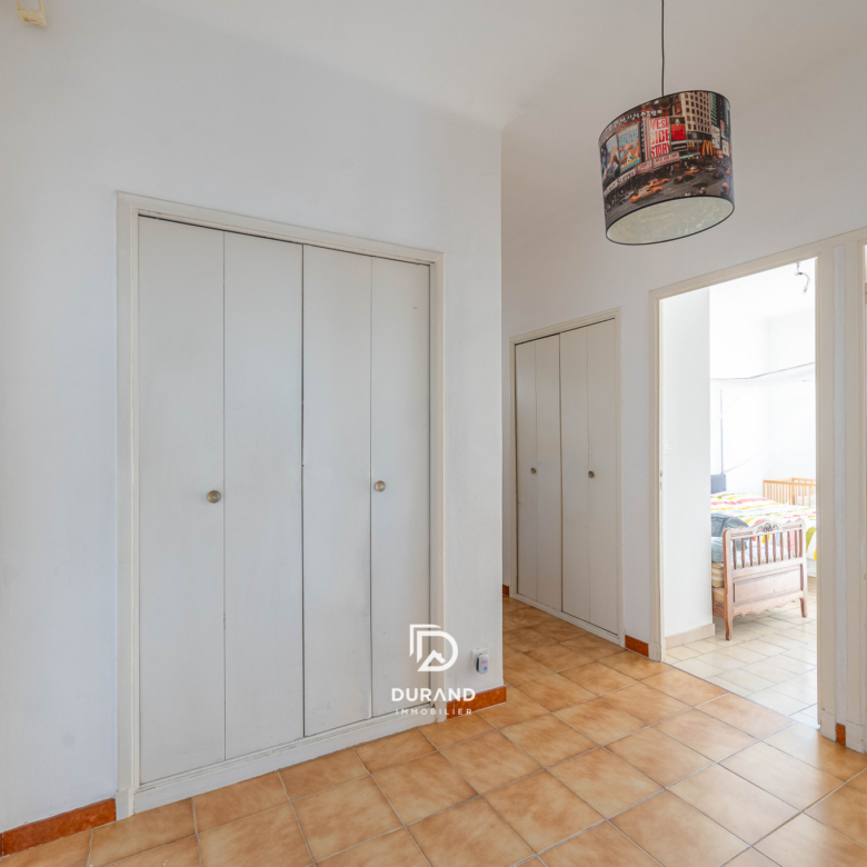 APPARTEMENT - 126 M2 - SAINT-LAZARE - 13003 MARSEILLE