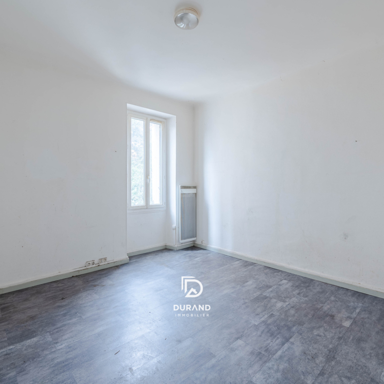 APPARTEMENT - CAMAS - 13004 MARSEILLE